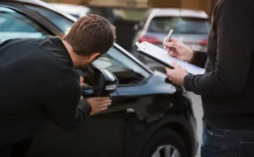 Auto krāpniecība