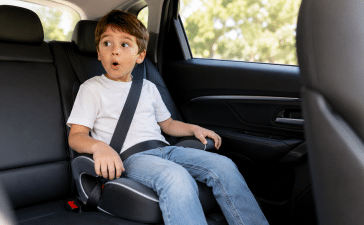bērnu auto paliktnis no kāda vecuma